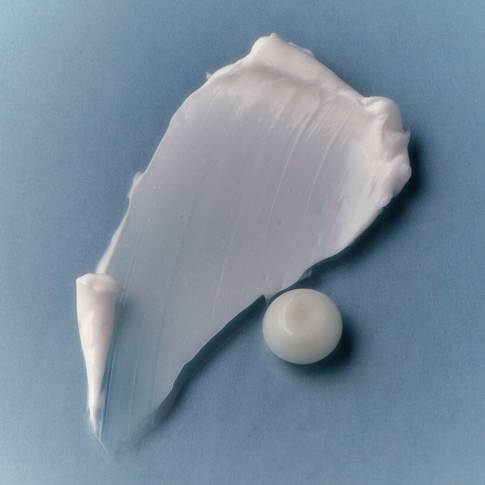 Deep Dive: Serums vs. Moisturizers